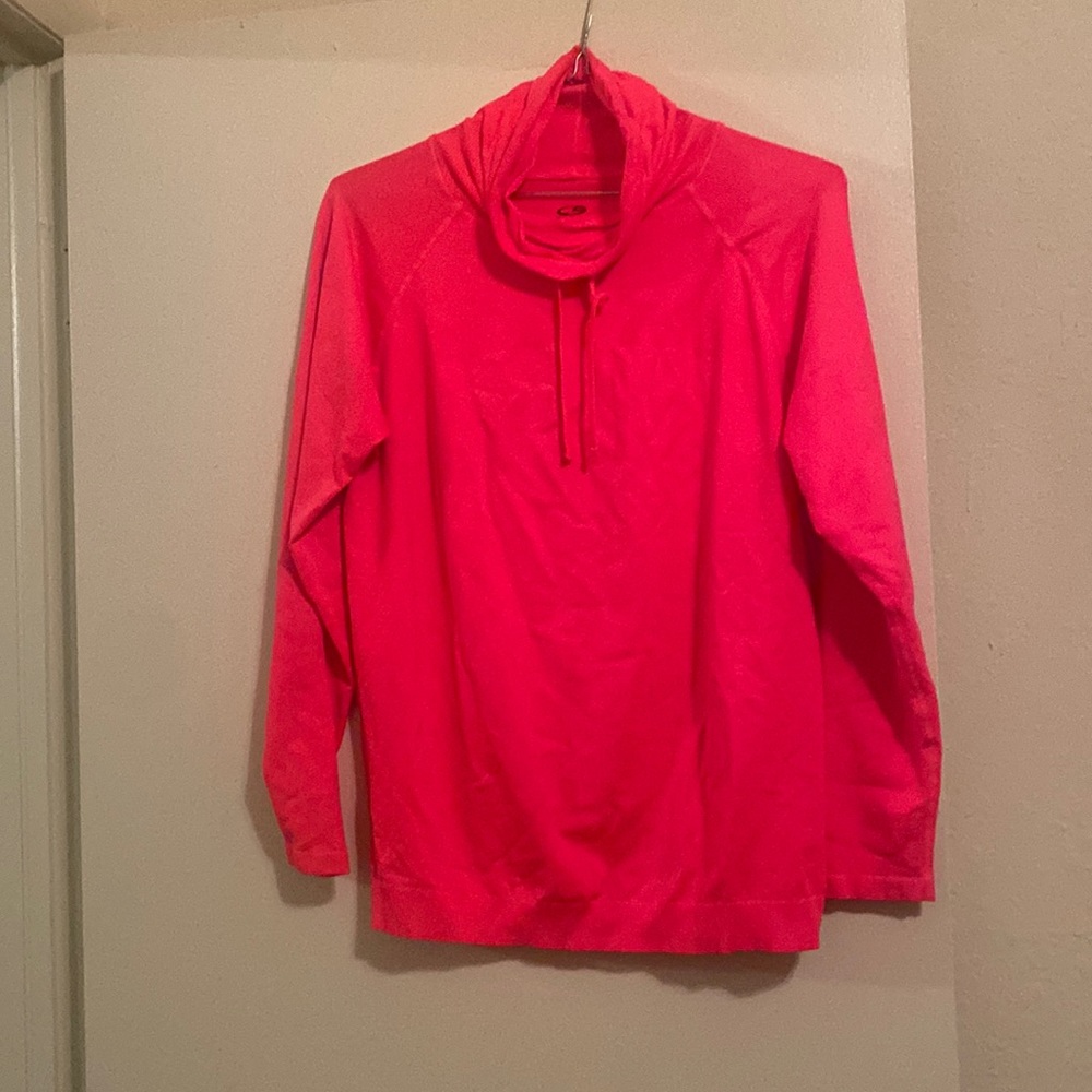 Women’s XL Champion activewear long sleeve pullover. Neon pink